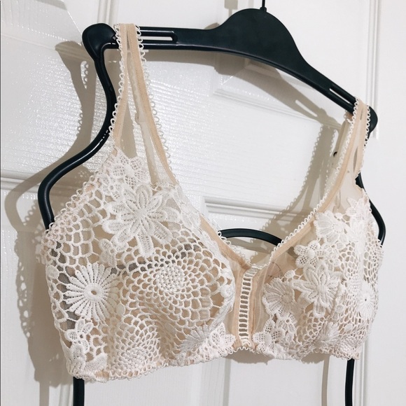 🔥ON SALE🔥3/$30🔥 💖 VICTORIA'S SECRET SEXY Bralette - Picture 3 of 10